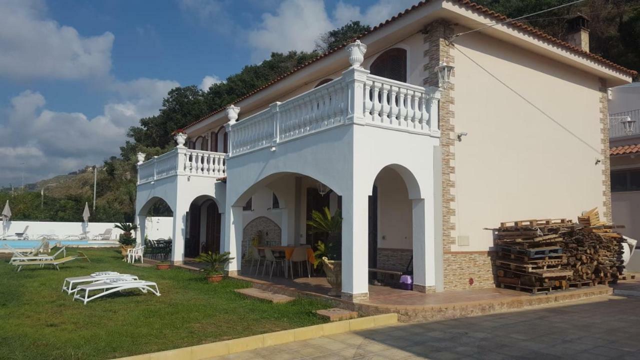 Villa Bella Vista Tropea Exterior photo